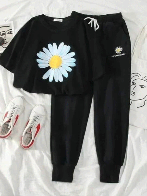 Daisy Crop Tracksuit - BLACK