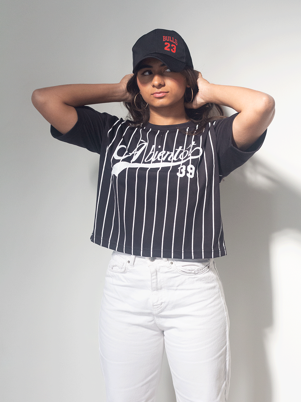 Black Abiento 39 Crop Tshirt