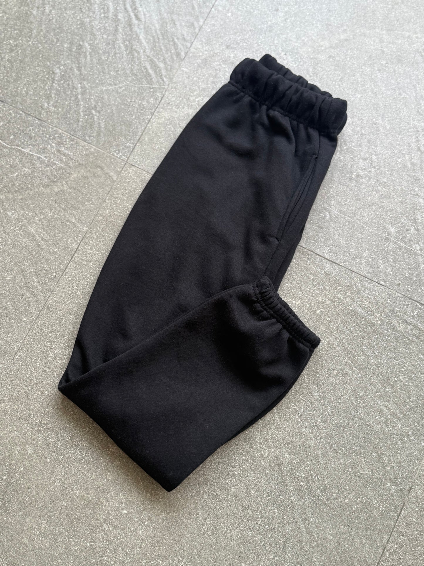 Black Sweatpants for Winters