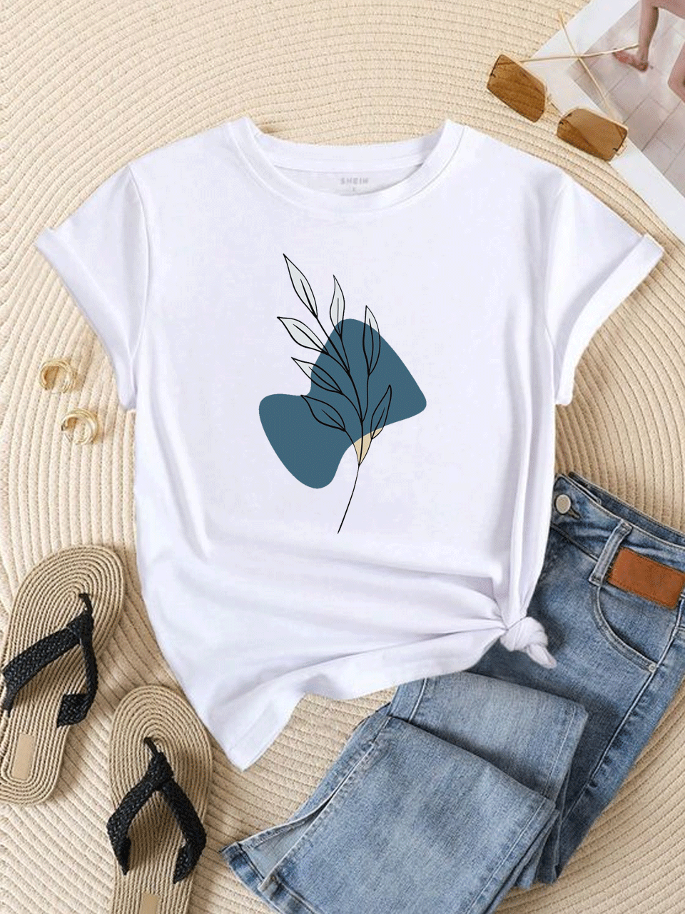 Minimal Leaves Tshirt - White