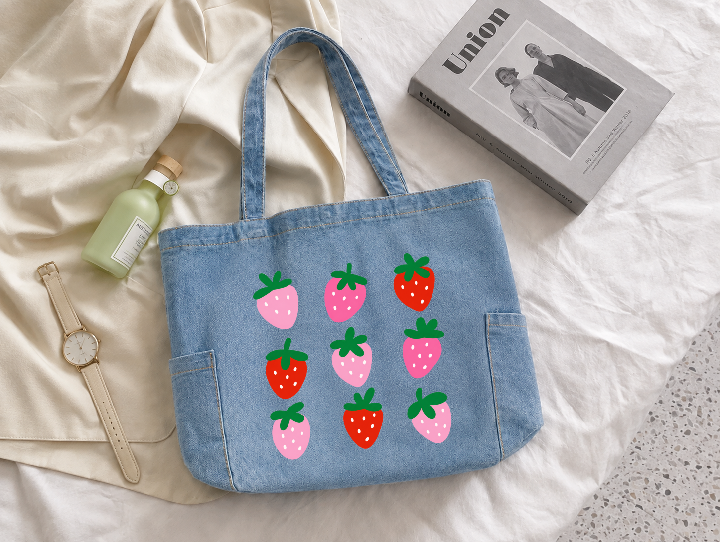 Strawberries Zipped Tote Bag - Washed Denim Blue