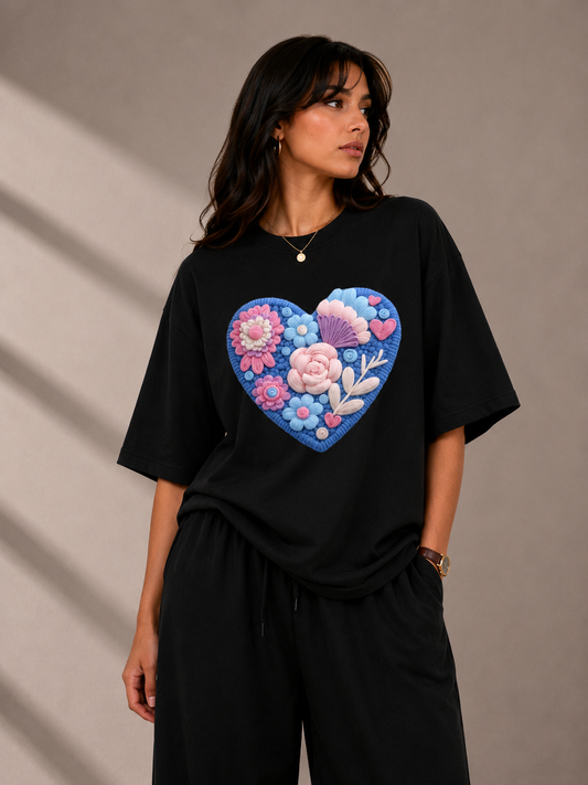 Heart Oversized Tshirt - Black