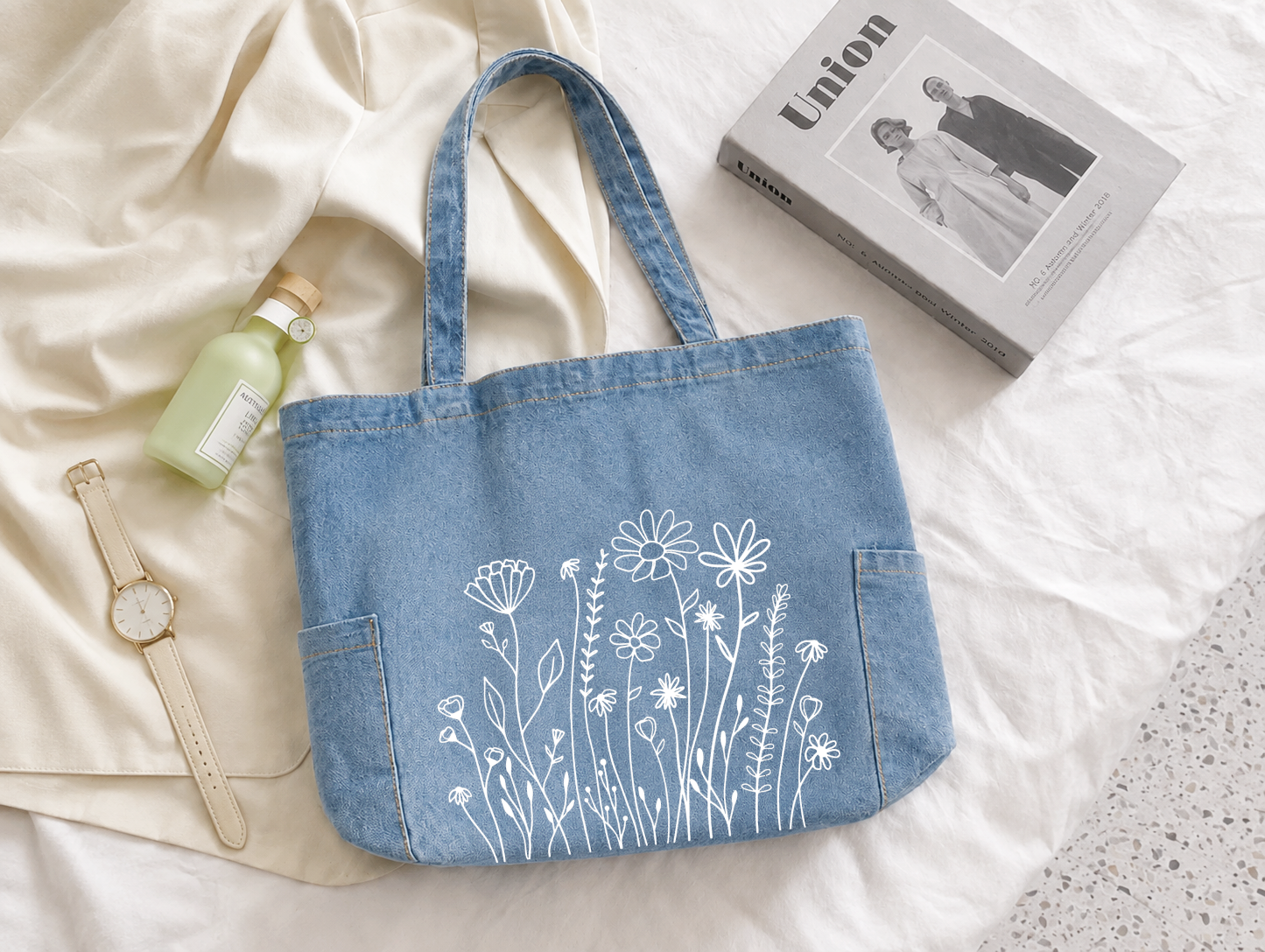 Flowers Zipped Tote Bag - Washed Denim Blue